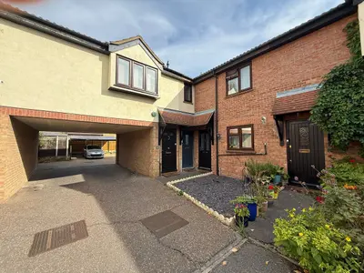 Trentbridge Close, Chigwell, IG6 3DG