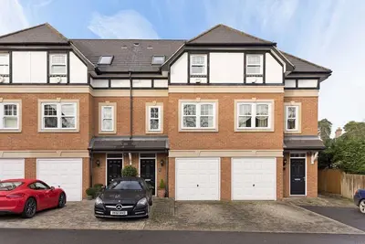 Sterling Place, Weybridge, KT13