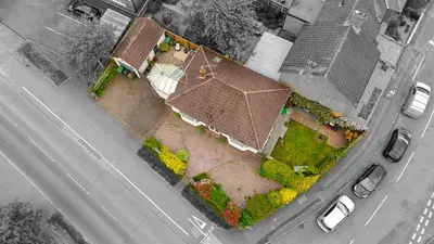 Newton Lane, Wigston, LE18