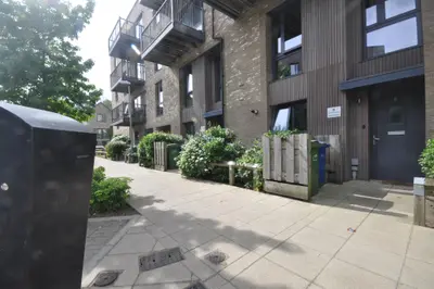 Fisher Close, London, SE16