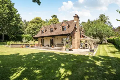 Kings Drive, Midhurst, GU29