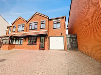 Merridale Road, Wolverhampton, WV3