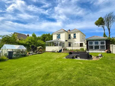 Bude Road, Holsworthy, EX22