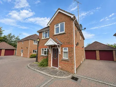 Samson Close, Aldershot, GU11