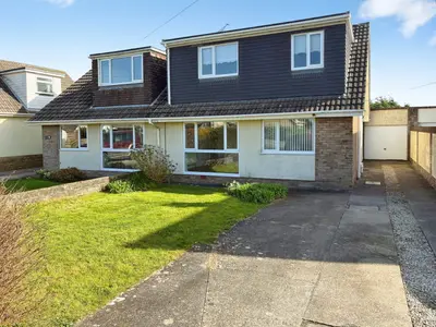 55 Longacre Drive, Nottage, Porthcawl, CF363SB
