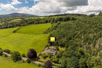Kirkennan Cottage, Palnackie, Castle Douglas, Dumfries and Galloway, DG7 1PE