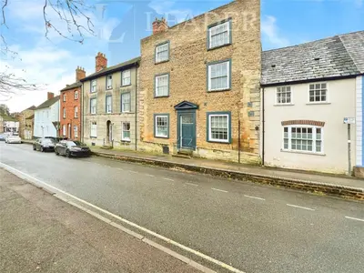 Marlborough Street, Faringdon, SN7