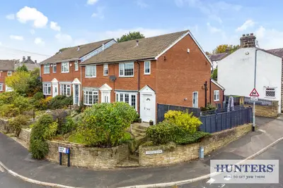 South View, Horsforth, LS18