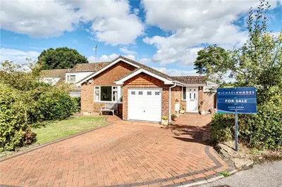 School Road, West Wellow, SO51