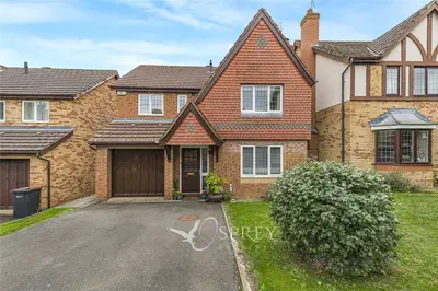 St. Christophers Drive, Oundle, PE8
