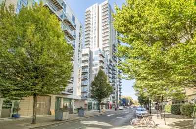 Woodberry Grove, Woodberry Down, N4