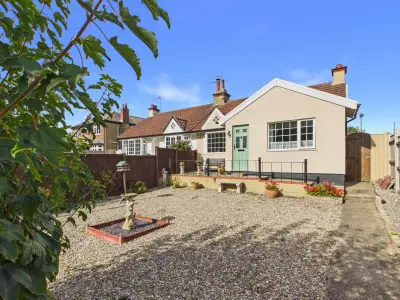 Hall Road, Oulton Broad