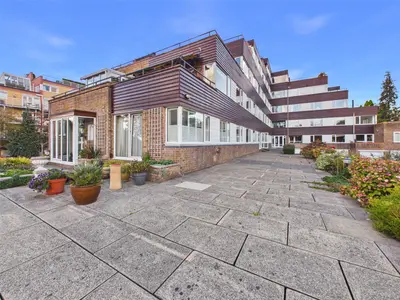 Twickenham Road, Teddington, TW11