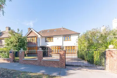 Castlemaine Avenue, South Croydon, CR2