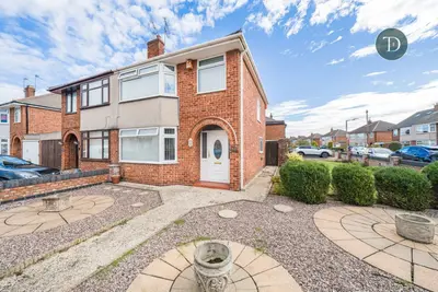 Maple Grove, Whitby, CH66 2PQ