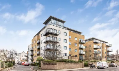Roehampton Lane, Roehampton, SW15