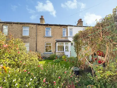 Oaklands Avenue, Leeds, LS13