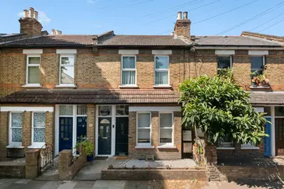 Grosvenor Road, Hanwell, W7 1HJ