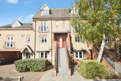 Ridings Avenue, Great Notley, CM77
