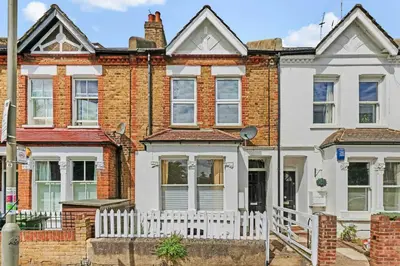 River Property, Twilley Street, Earlsfield SW18