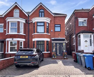 Woodlands Road, Manchester, M8