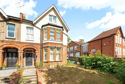 Godstone Road, Purley, CR8