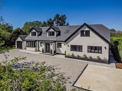 Dean Street, East Farleigh, Maidstone, Kent, ME15 0PU