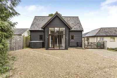 Cucumber Lane, Essendon, Hertfordshire, AL9 6JB