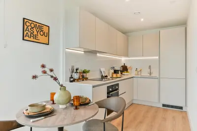 Flat 41, James Horlick House South, Refinery Square, London