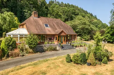 Meifod, Powys