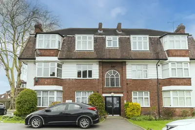SHERWOOD HALL EAST END ROAD EAST FINCHLEY N2 0TA