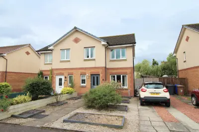 Lundholm Road, Stevenston, KA20