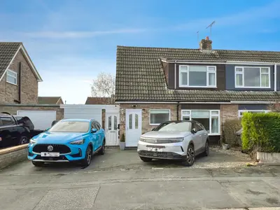 Byron Crescent, Measham, DE12