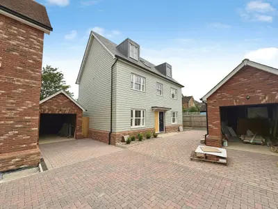 Hatfield Road, Witham, Essex, CM8 1EL