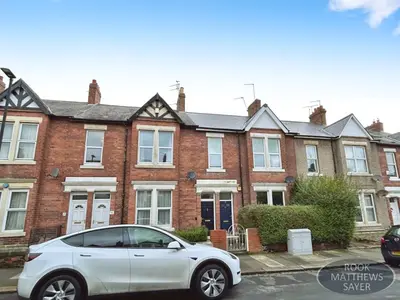 Newcastle Upon Tyne NE3 1PY, NE3