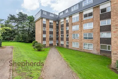 Lampits, Hoddesdon, EN11