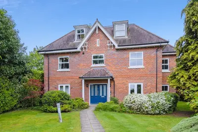 Sandpipers Place, Cookham SL6 9PF