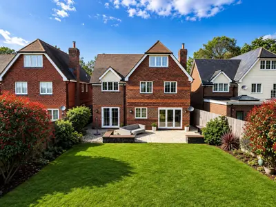 Stunning Family Home - Ashford