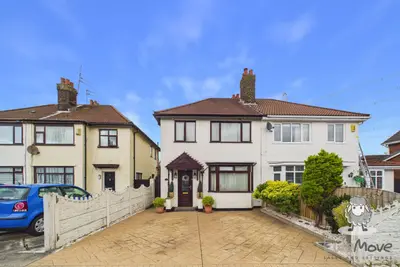 Field Way, Rainhill, L35