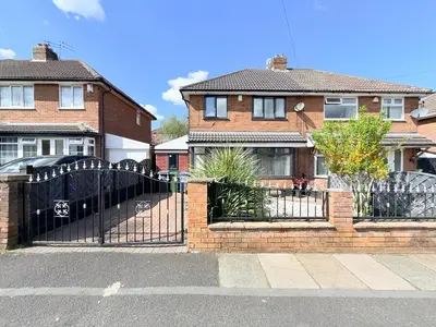 Palmerston Road, Denton, Manchester, M34 2NZ
