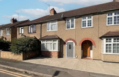 Mill Avenue, Uxbridge, UB8
