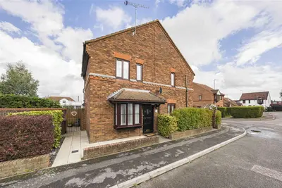 Woodlands Park Street, St. Albans AL2 2AD