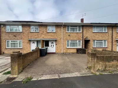 Prospect Lane, Havant, PO9