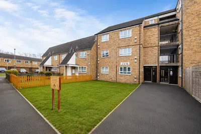 Logan Close, Hounslow, TW4