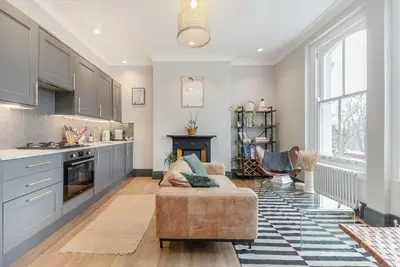 Brixton Hill, SW2