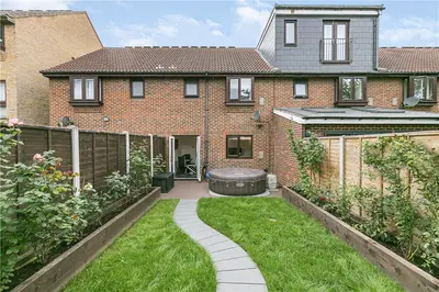 Benham Gardens, Hounslow, TW4
