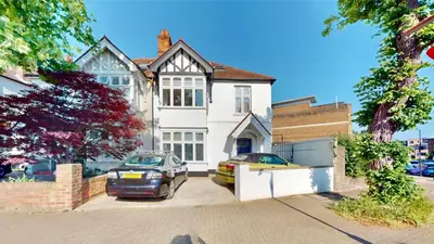 The Grove, Isleworth