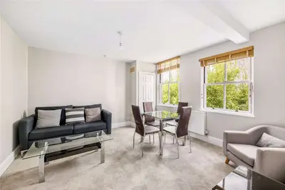 Steele Road, London, W4 5AD