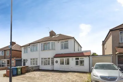 Francis Road, Harrow