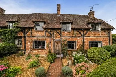 Pond Cottage The Street, Long Sutton, Hook, RG29 1ST
